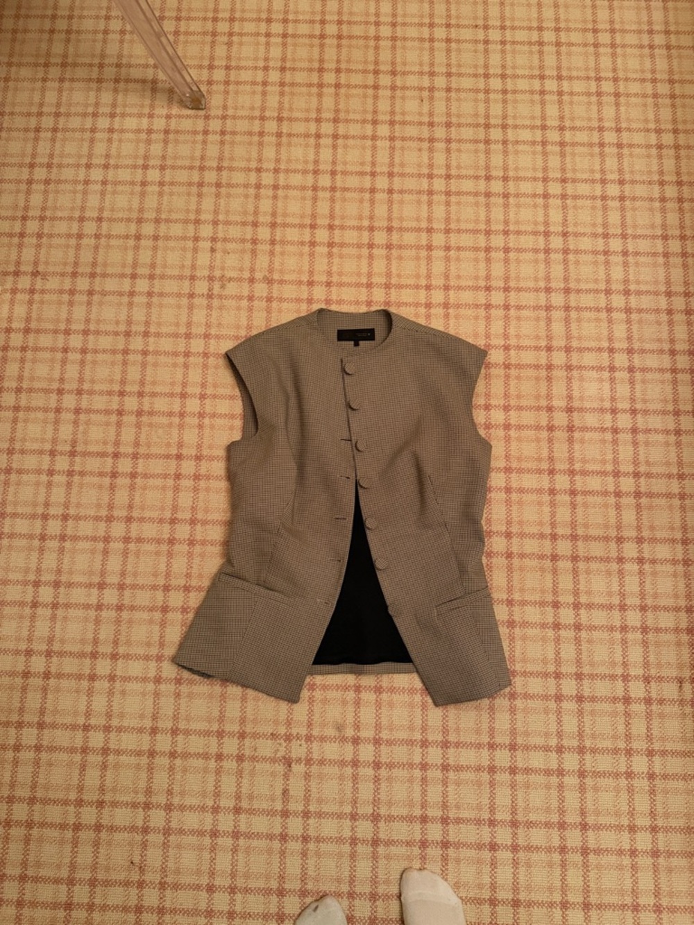 Zara Sleeveless Structured Vest - Light Gray